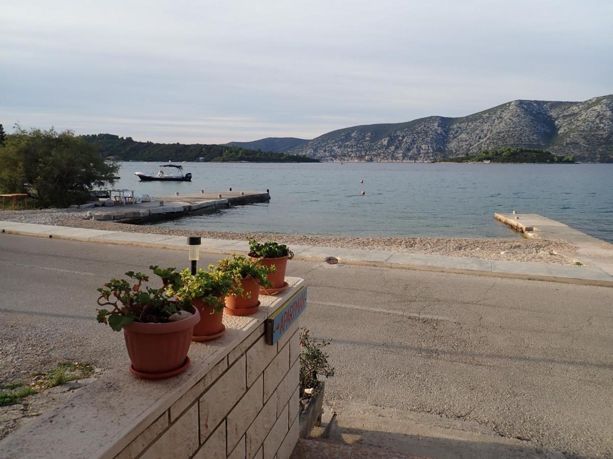 Katja Beach Apartment Račišće Kültér fotó