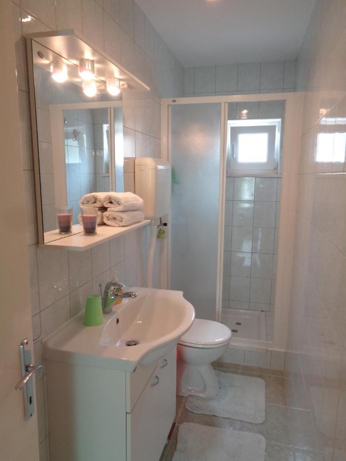 Katja Beach Apartment Račišće Kültér fotó