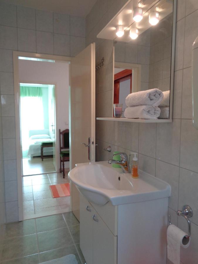 Katja Beach Apartment Račišće Kültér fotó